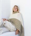 Poncho Luriel bicolor - Image 3